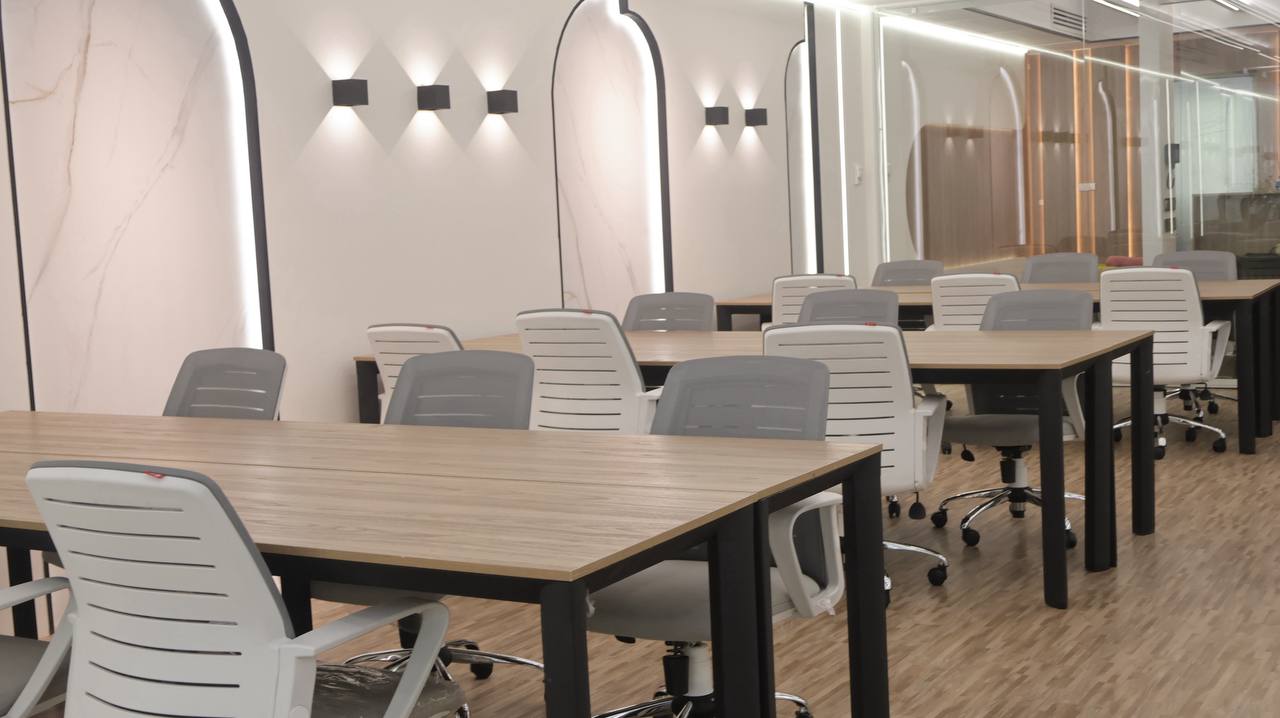 فضای کاری - تصویر 4